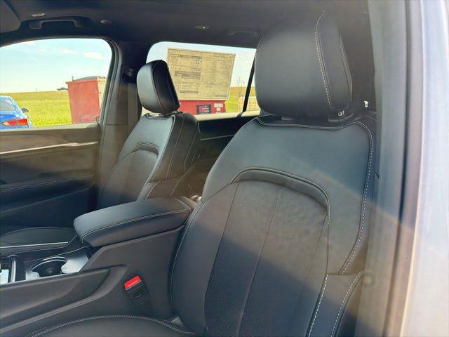 2026 Jeep Grand Cherokee L Limited Reserve 4x4