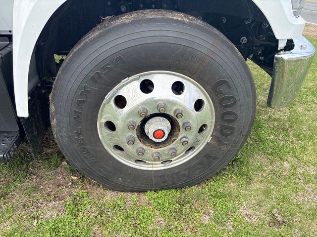 2027 Ford F-750 Base