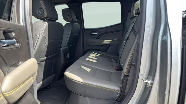 2026 Chevrolet Colorado ZR2, 4WD