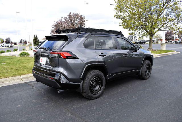 2025 Toyota RAV4 Hybrid XSE