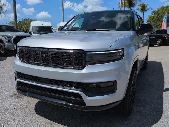 2024 Jeep Grand Wagoneer L Series II 4x4