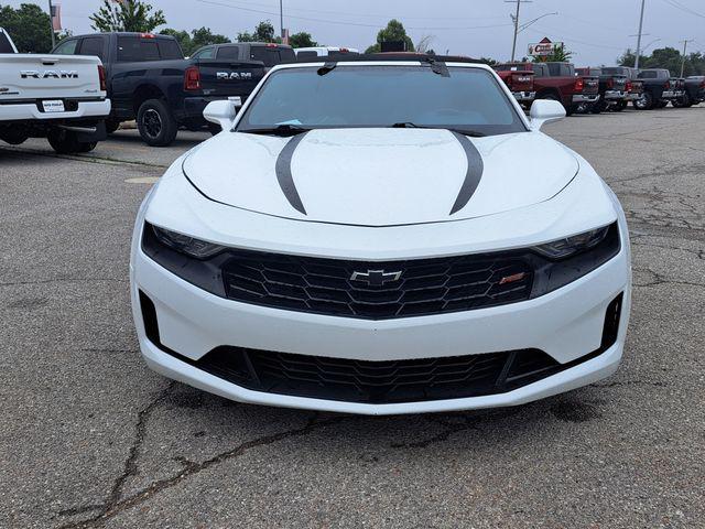 2024 Chevrolet Camaro RWD Convertible 2LT