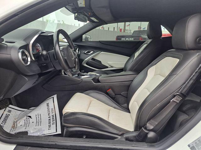 2024 Chevrolet Camaro RWD Convertible 2LT