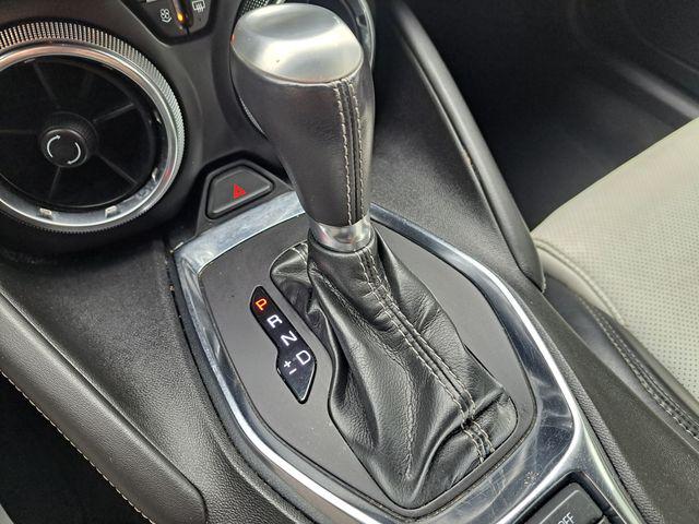 2024 Chevrolet Camaro RWD Convertible 2LT
