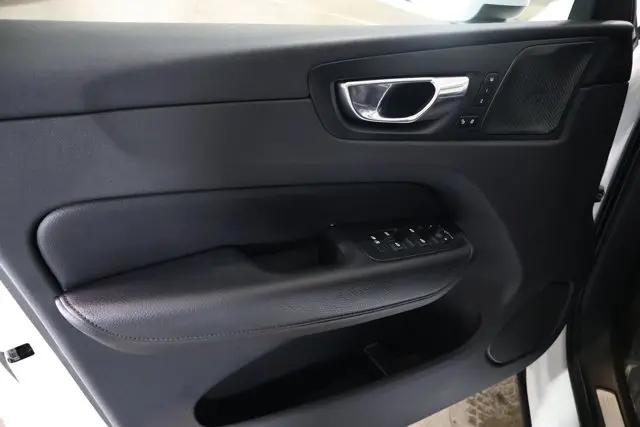 2019 Volvo XC60 T6 Momentum