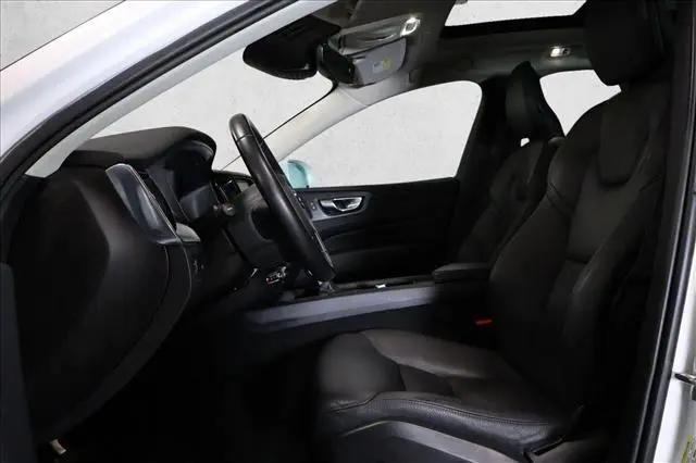 2019 Volvo XC60 T6 Momentum
