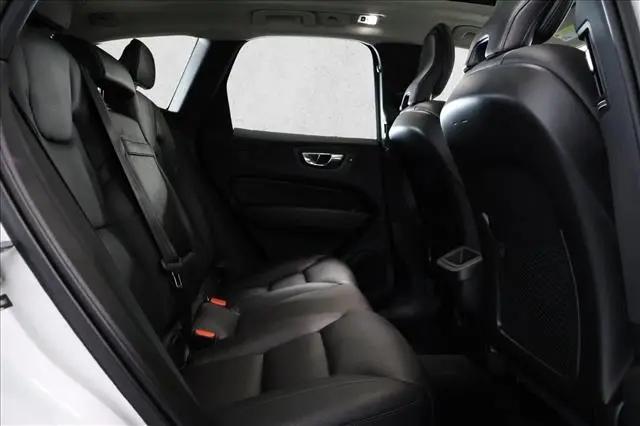 2019 Volvo XC60 T6 Momentum