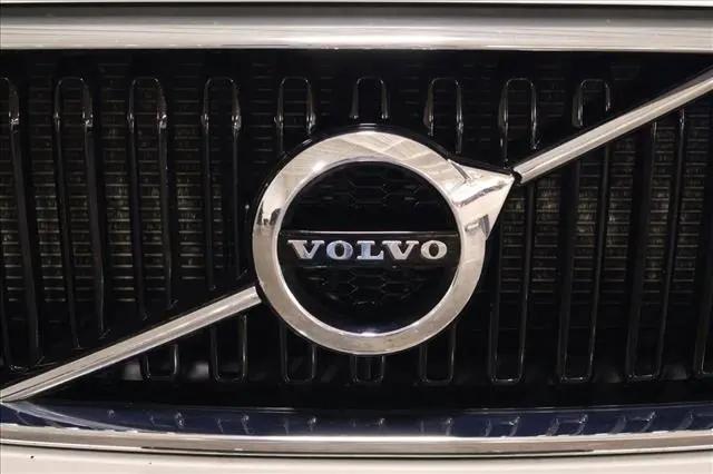 2019 Volvo XC60 T6 Momentum
