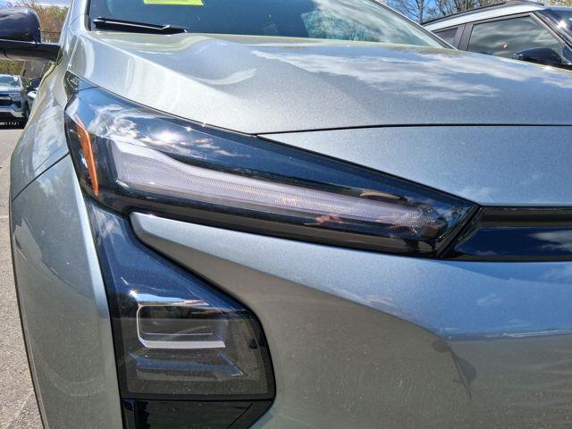 2027 Chevrolet Bolt LT FWD
