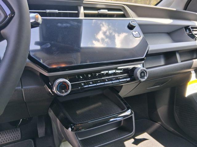 2027 Chevrolet Bolt LT FWD