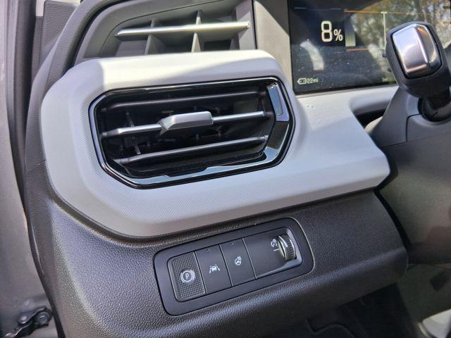 2027 Chevrolet Bolt LT FWD
