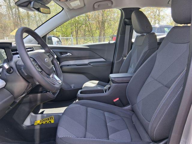 2027 Chevrolet Bolt LT FWD