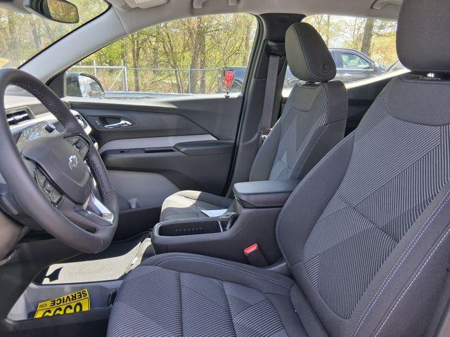 2027 Chevrolet Bolt LT FWD