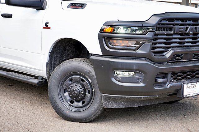 2026 Ram 2500 Tradesman Crew Cab 4x4 8' Box