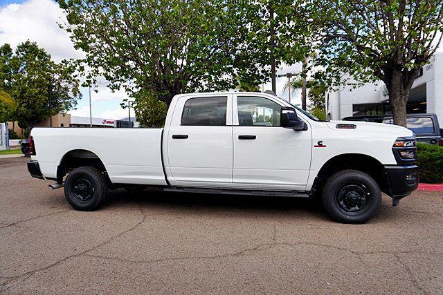 2026 Ram 2500 Tradesman Crew Cab 4x4 8' Box