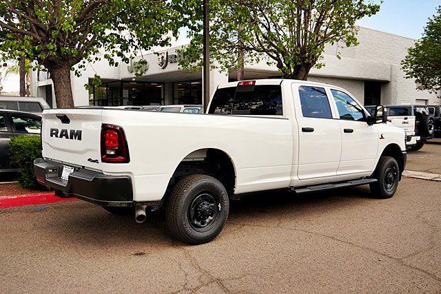 2026 Ram 2500 Tradesman Crew Cab 4x4 8' Box