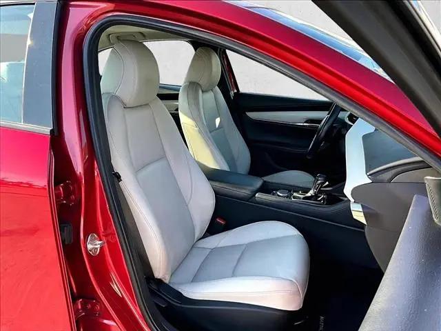 2023 Mazda Mazda3 2.5 S Premium