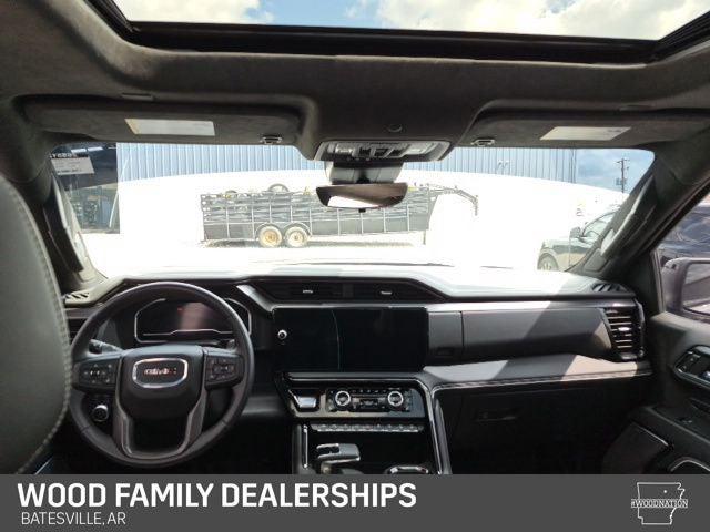 2024 GMC Sierra 1500 4WD Crew Cab Short Box AT4X