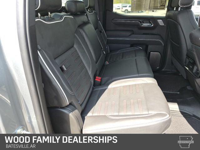 2024 GMC Sierra 1500 4WD Crew Cab Short Box AT4X