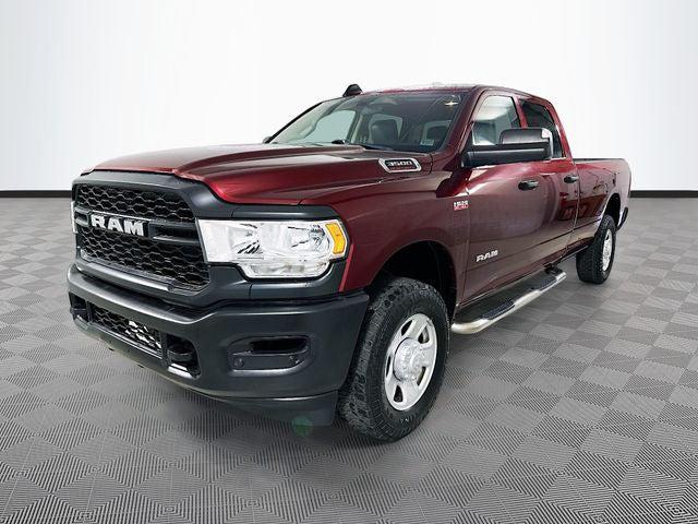2020 RAM 3500 Tradesman Crew Cab 4x4 8 Box