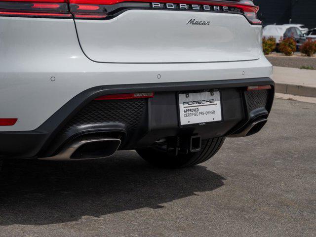 2025 Porsche Macan T