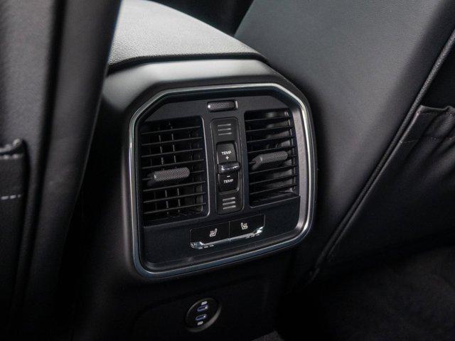 2025 Porsche Macan T