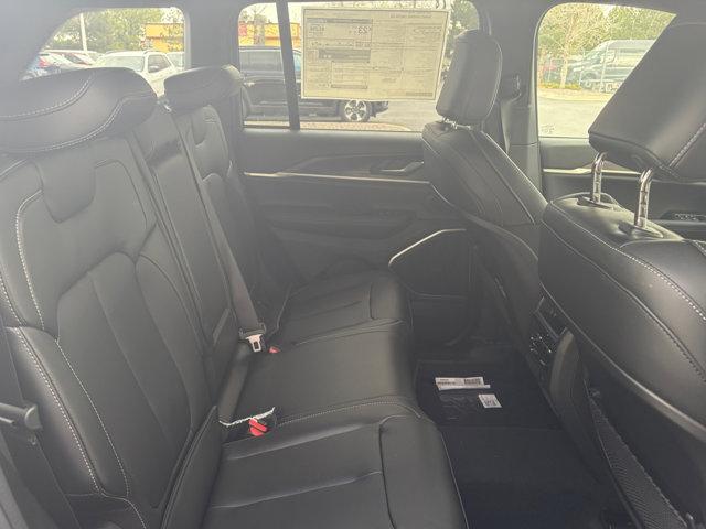 2026 Jeep Grand Cherokee Limited 4x4
