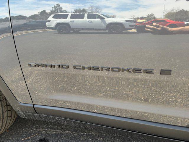 2026 Jeep Grand Cherokee Altitude 4x4