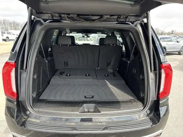 2022 GMC Yukon 4WD SLT