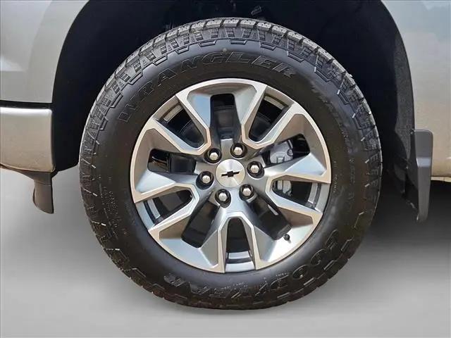 2026 Chevrolet Silverado 1500 4WD Crew Cab Short Bed RST