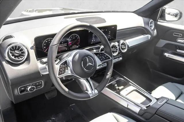 2026 Mercedes-Benz GLB 4MATIC