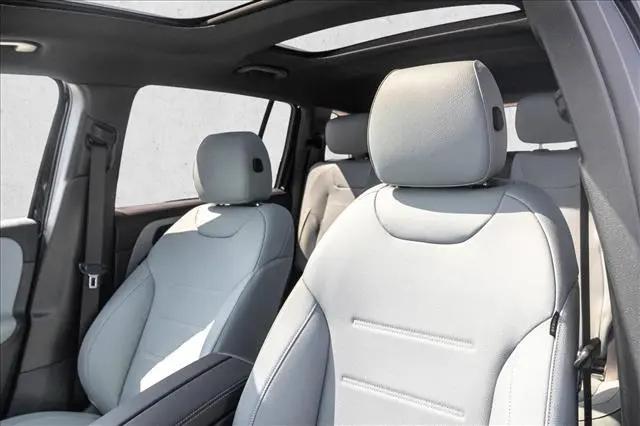 2026 Mercedes-Benz GLB 4MATIC