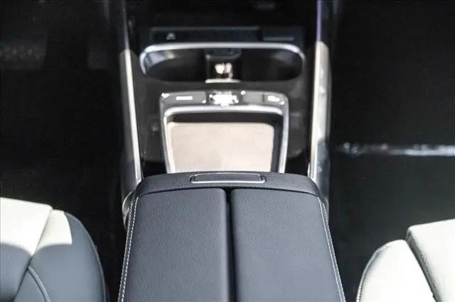 2026 Mercedes-Benz GLB 4MATIC
