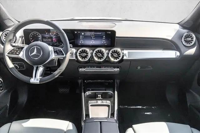2026 Mercedes-Benz GLB 4MATIC