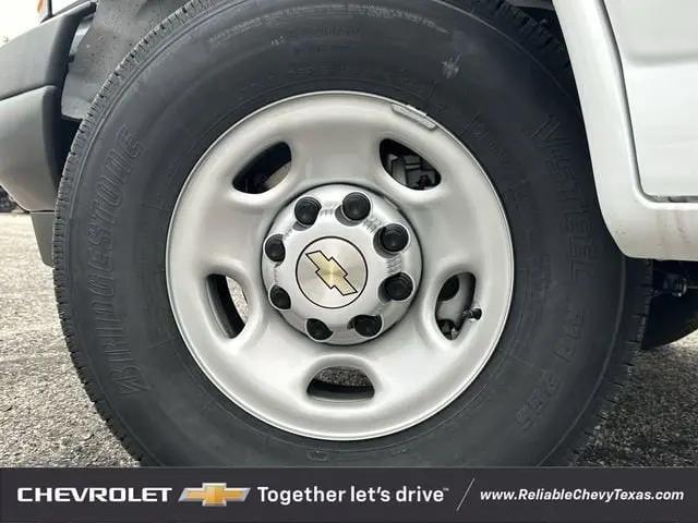 2026 Chevrolet Express Cargo Van 2500 Extended Wheelbase, WT, RWD