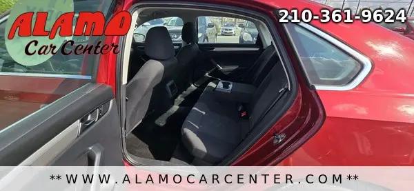 2016 Volkswagen Passat 1.8T S