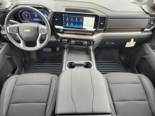 2026 Chevrolet Silverado 3500HD Crew Cab, Long Bed, LT Dual Rear Wheel, RWD