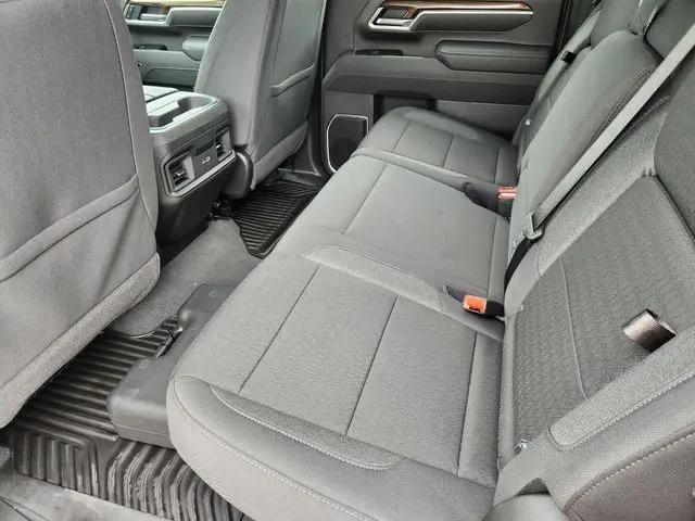 2026 Chevrolet Silverado 3500HD Crew Cab, Long Bed, LT Dual Rear Wheel, RWD