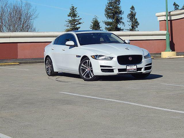 Used 2017 Jaguar XE Sedan 4D 35t Premium AWD V6 Sprchrd Specs | JD