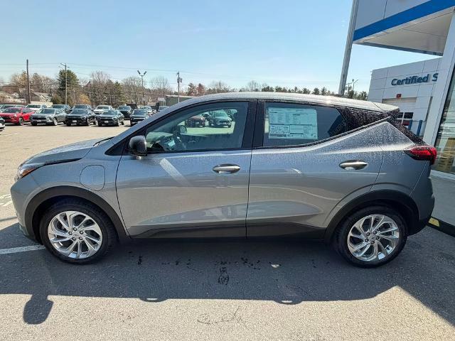 2027 Chevrolet Bolt LT FWD