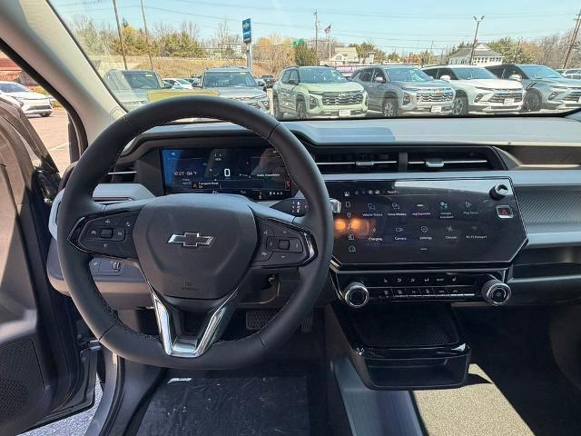 2027 Chevrolet Bolt LT FWD