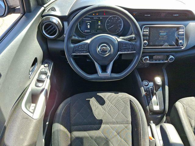 2020 Nissan Kicks SV Xtronic CVT