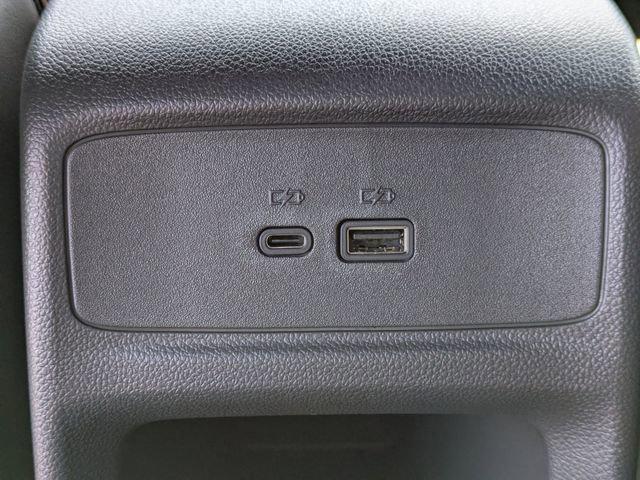 2026 Buick NV Avenir FWD