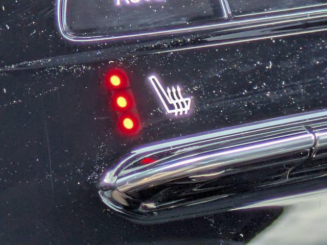 2026 Buick NV Avenir FWD