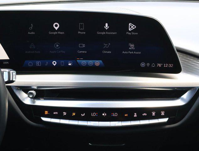 2024 Cadillac iQ Luxury w/1SC