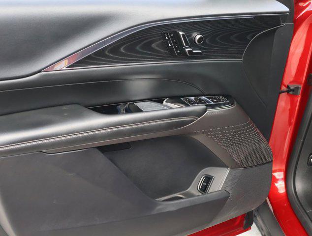 2024 Cadillac iQ Luxury w/1SC