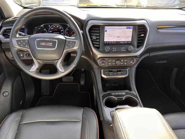 2023 GMC Acadia AWD AT4