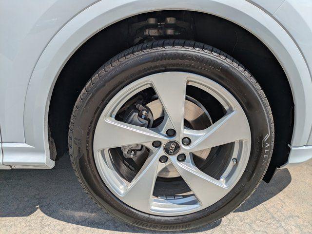 2025 Audi Q5 Prestige TFSI quattro S tronic