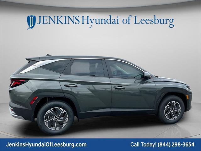 2026 Hyundai Tucson Hybrid Blue SE