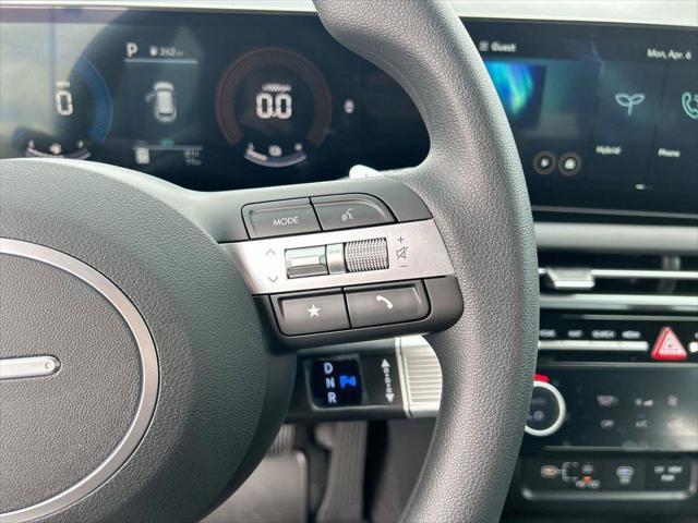 2026 Hyundai Tucson Hybrid Blue SE